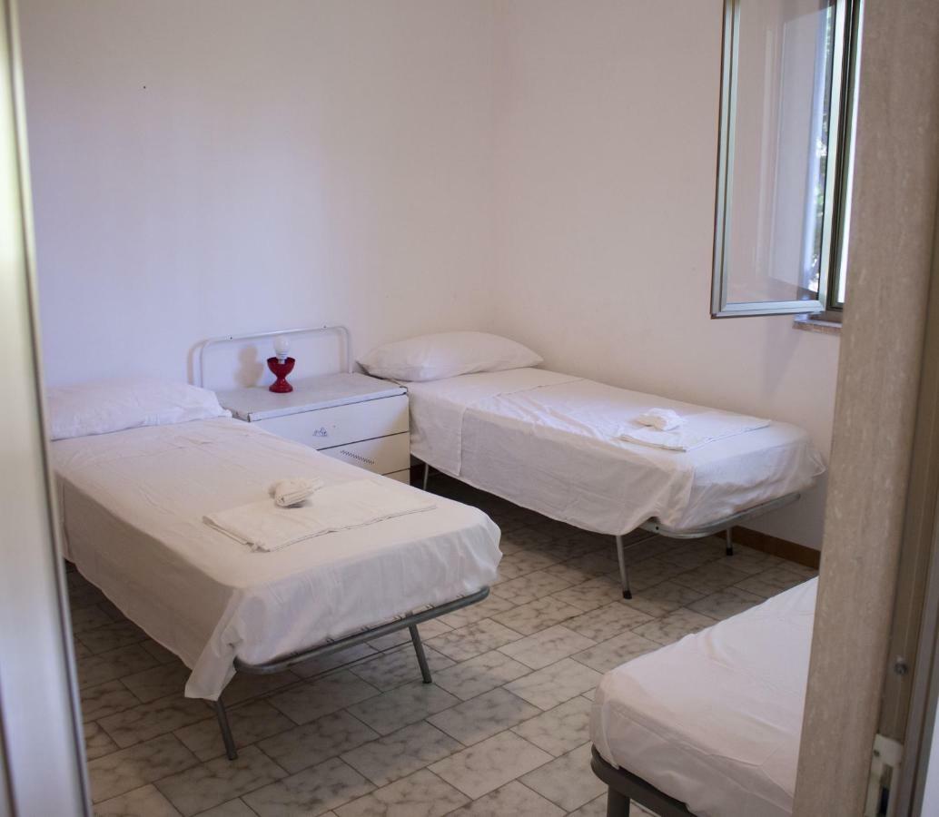 Casa Gelso Apartment Punta Prosciutto Luaran gambar