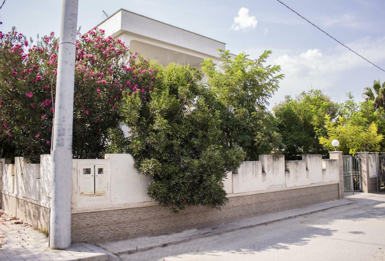 Casa Gelso Apartment Punta Prosciutto Luaran gambar